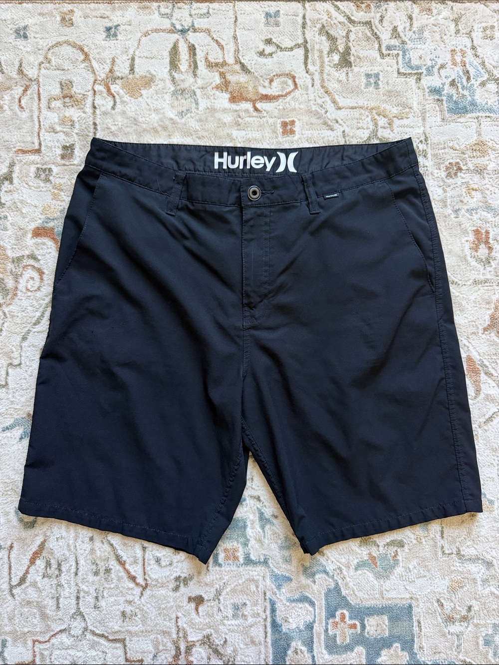 Hurley Men's Black Hybrid Shorts size 34
